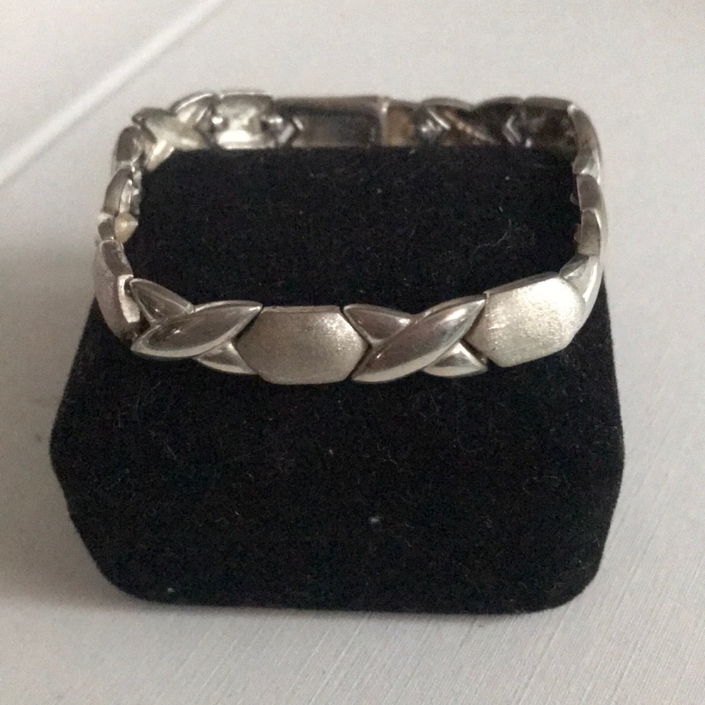 🔥Sterling Silver XOXO Bracelet